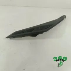 Embellecedor bajo cacha derecha