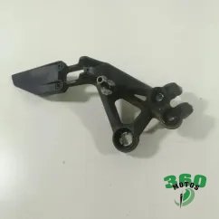 Soporte estribera delantero izquierdo KTM DUKE 125 2021 - 2023