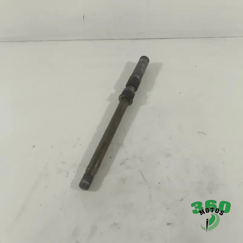Eje rueda delantera
