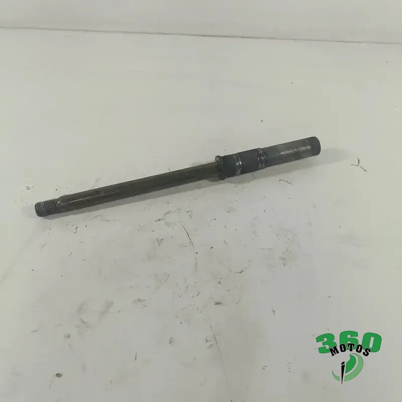 Eje rueda delantera