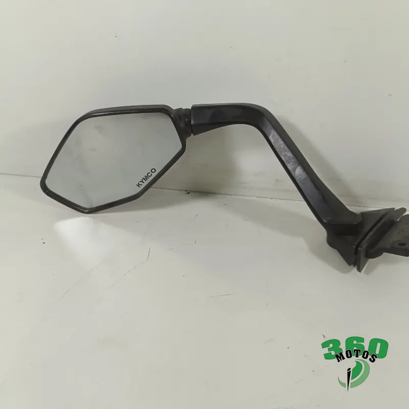 Retrovisor izquierdo