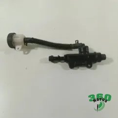 Bomba freno trasera