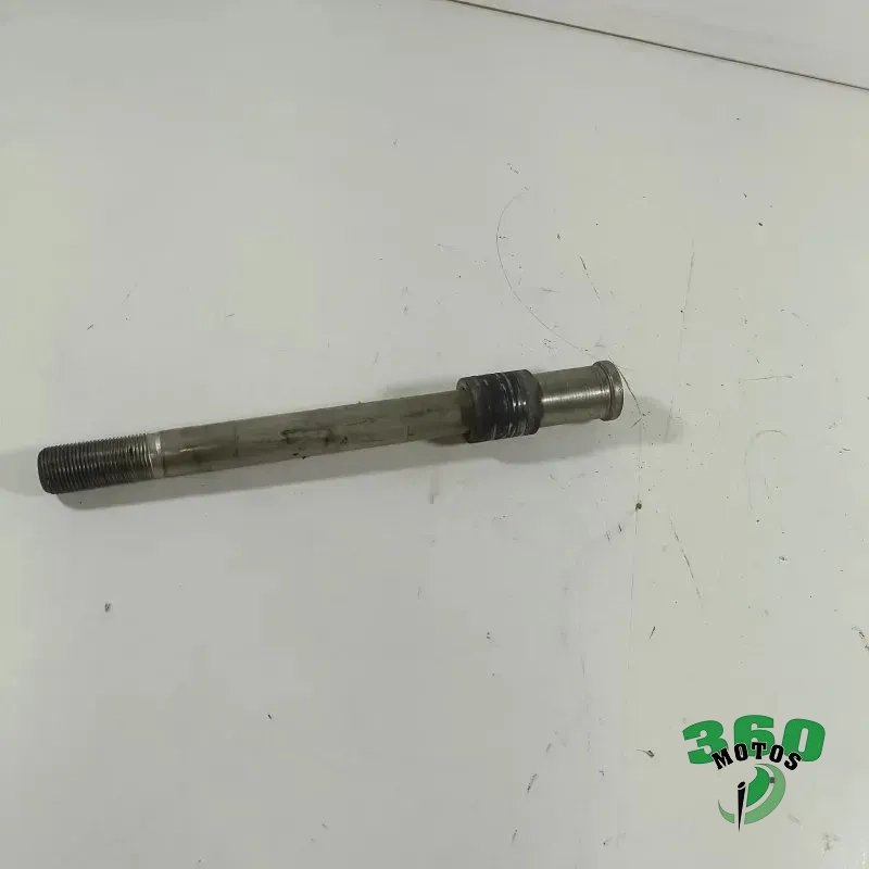 Eje rueda delantera