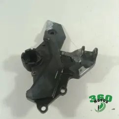 Soporte estribera delantero derecho Kawasaki Z650 2017 - 2019