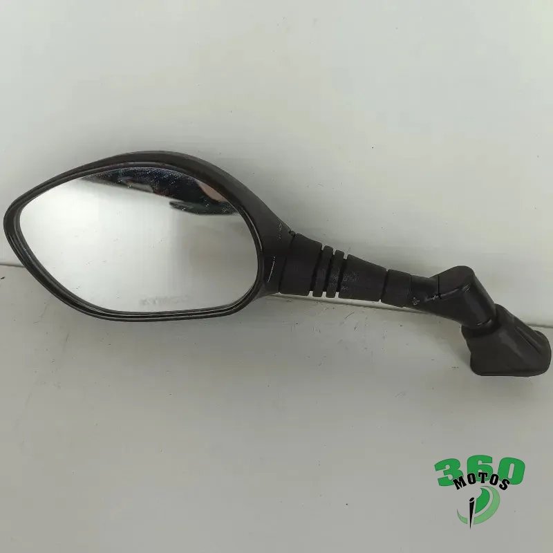 Retrovisor izquierdo