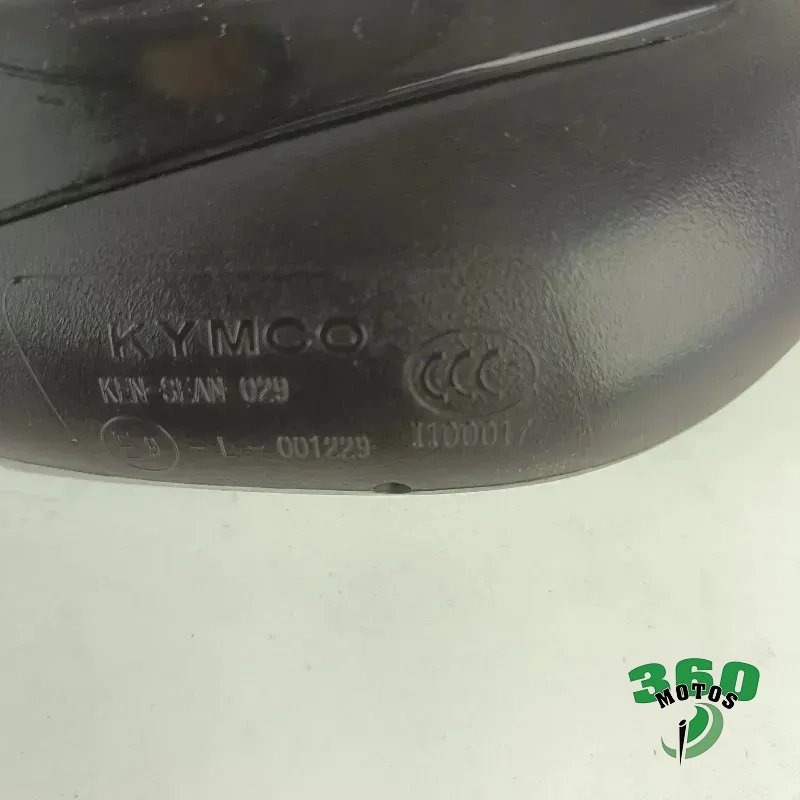Retrovisor izquierdo