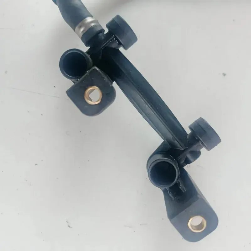 Soporte Inyectores AK 550 2017 - 2021