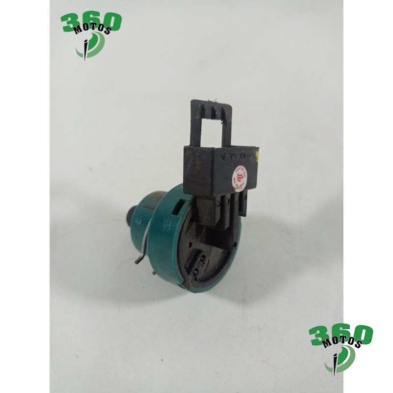 Interruptor cerradura clausor