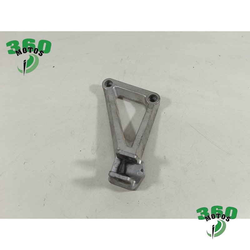Soporte estribera trasero izquierdo
