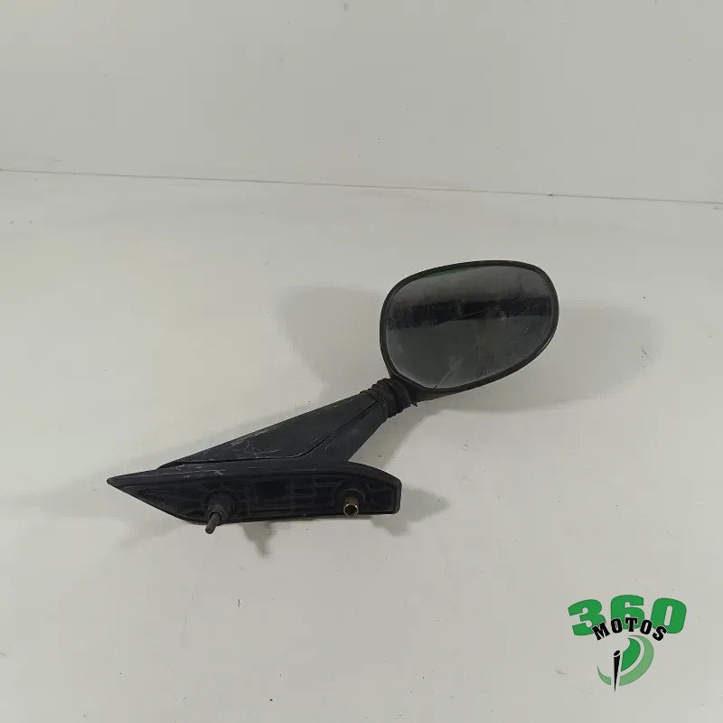 Retrovisor derecho Retrovisor derecho