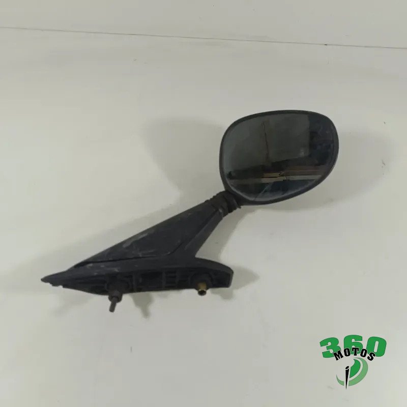 Retrovisor derecho Retrovisor derecho