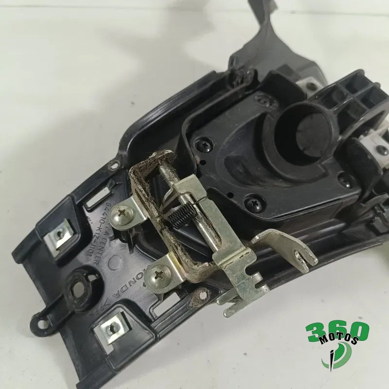 Mecanismo cierre tapon gasolina Mecanismo cierre tapon gasolina