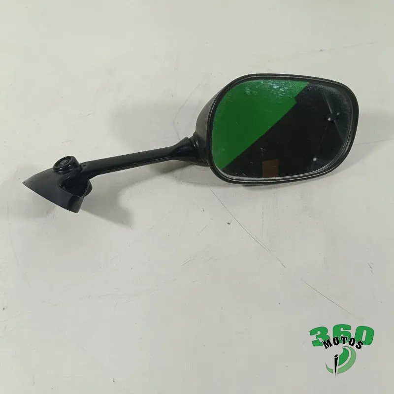 Retrovisor derecho Retrovisor derecho