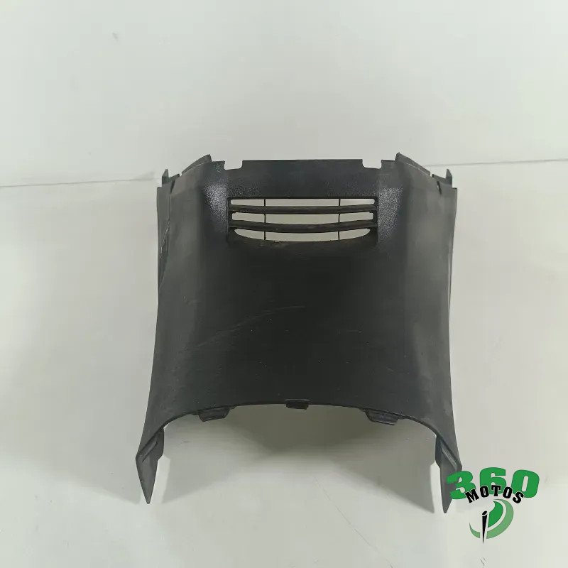 Embellecedor bajo asiento Embellecedor bajo asiento