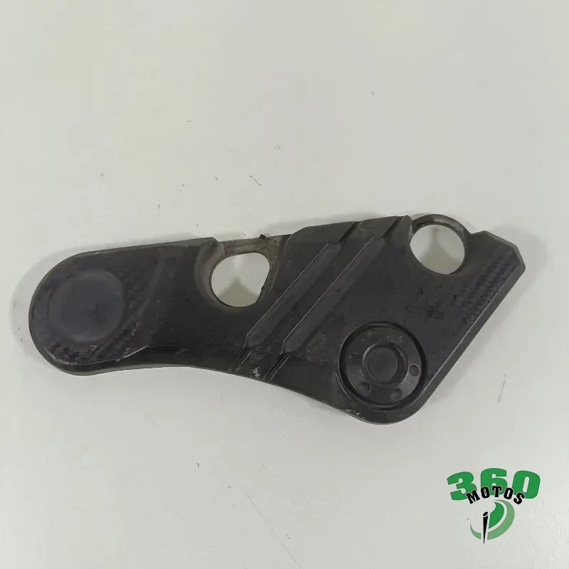 Embellecedor chasis izquierdo
