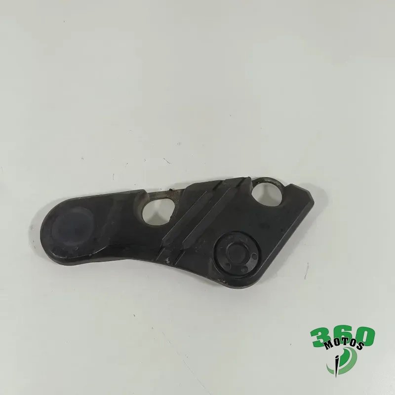 Embellecedor chasis izquierdo