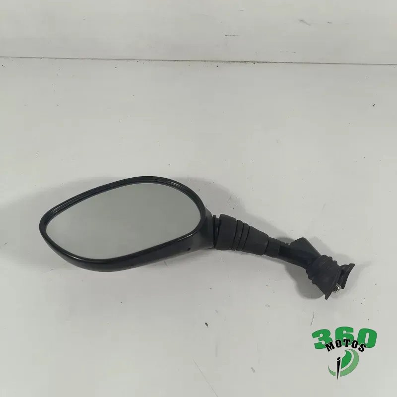 Retrovisor izquierdo Retrovisor izquierdo