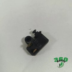 Interruptor freno trasero