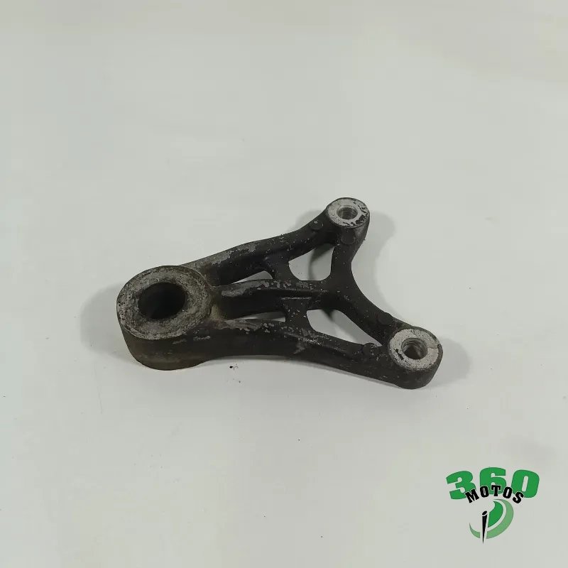 Soporte pinza freno trasera